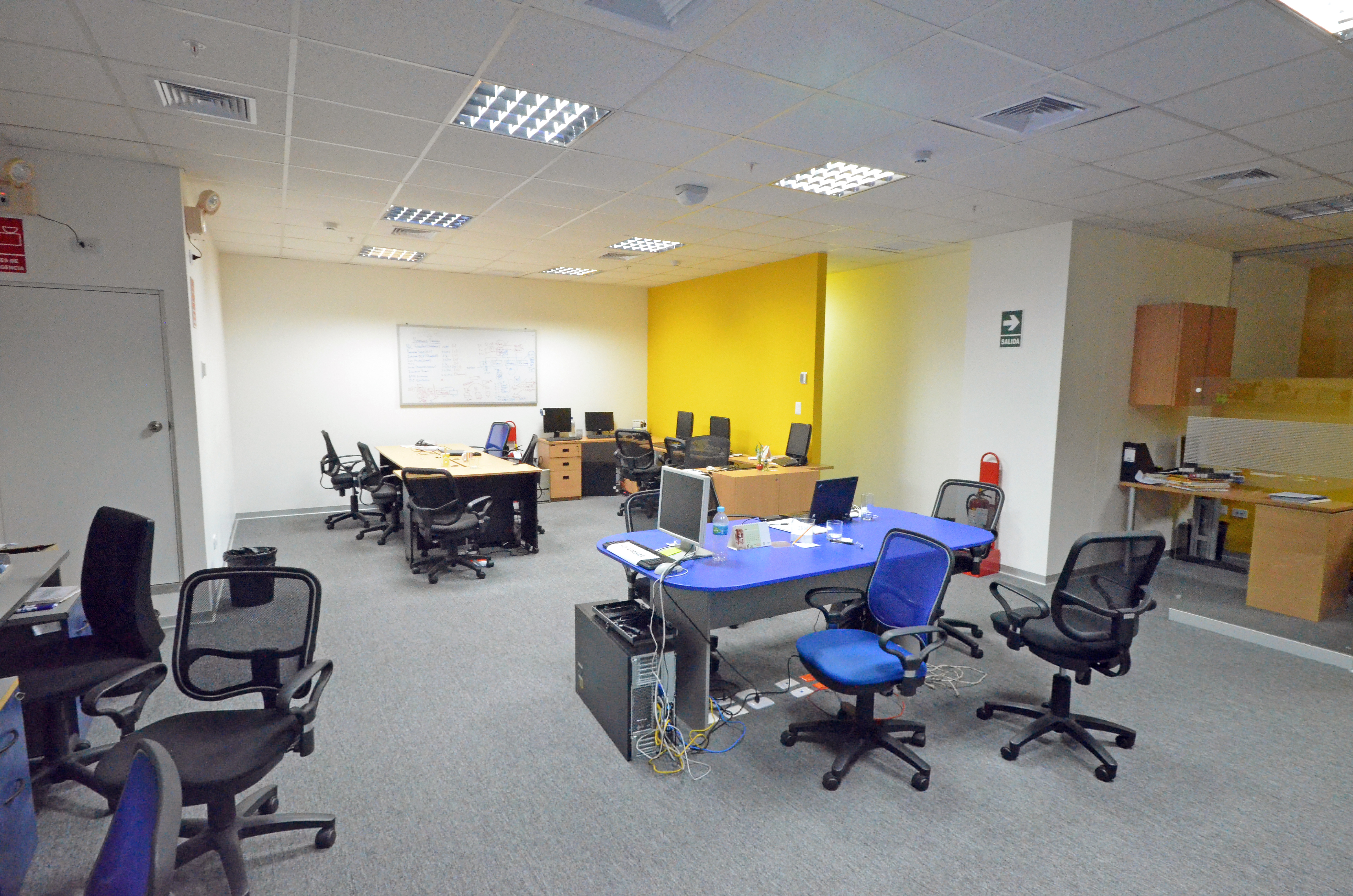 Implementación de Oficinas Grupo DATCO en Lima, Perú